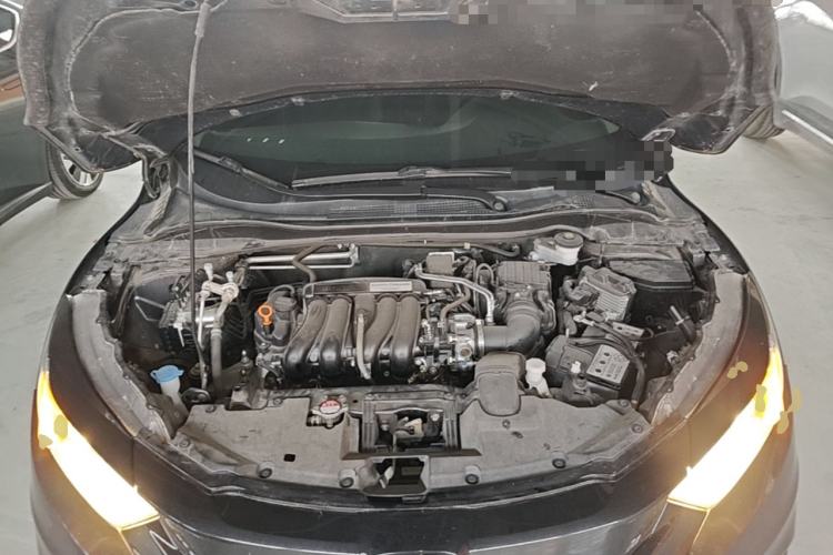 Used Honda Vezel 2022 1.5L CVT Phantom Night Pioneer Edition Engine Bay