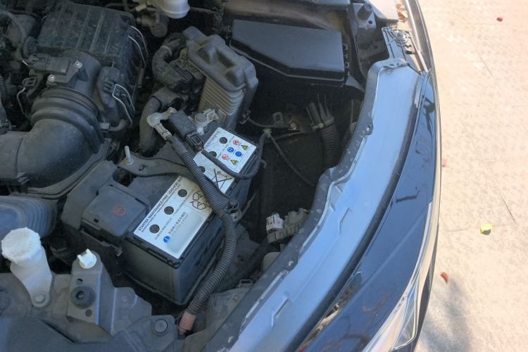 Used Honda Vezel 2022 1.5L CVT Phantom Night Pioneer Edition Engine Bay Left