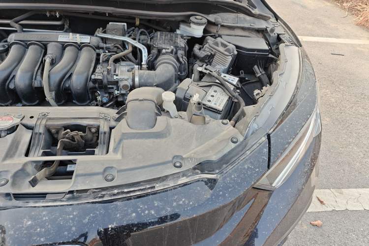 Used Honda Vezel 2022 1.5L CVT Phantom Night Pioneer Edition Engine Bay Left