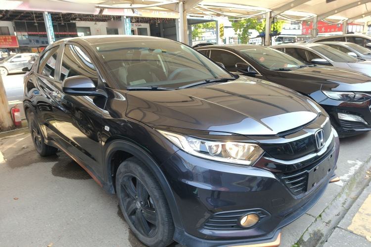 Used Honda Vezel 2022 1.5L CVT Phantom Night Pioneer Edition Exterior 1