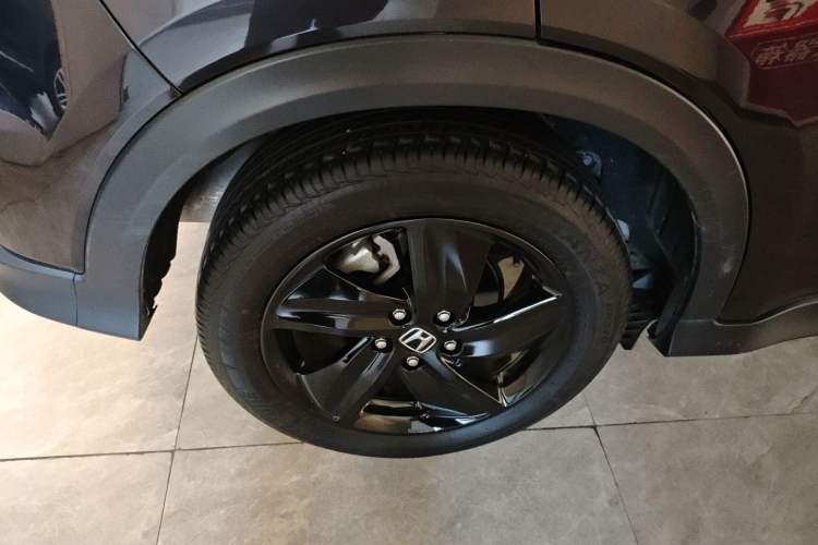 Used Honda Vezel 2022 1.5L CVT Phantom Night Pioneer Edition Exterior 5