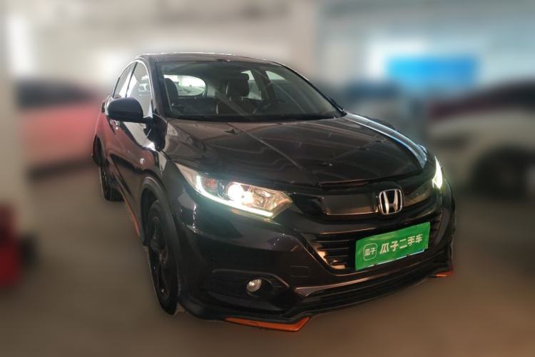 Used Honda Vezel 2022 1.5L CVT Phantom Night Pioneer Edition Front Right 45 Deg