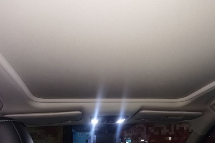 Used Honda Vezel 2022 1.5L CVT Phantom Night Pioneer Edition Headliner