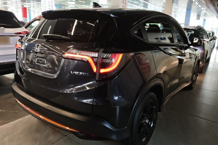 Used Honda Vezel 2022 1.5L CVT Phantom Night Pioneer Edition Rear Right 45 Deg