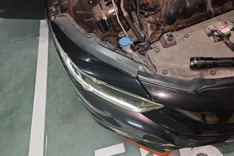 Used Honda Vezel 2022 1.5L CVT Phantom Night Pioneer Edition Right Front Headlight