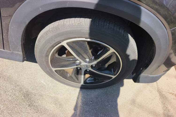 Used Honda Vezel 2022 1.5L CVT Elite Smart Edition Right Front Wheel Hub