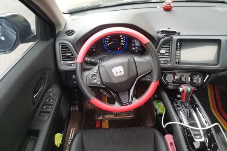 Used Honda Vezel 2022 1.5L CVT Phantom Night Pioneer Edition Steering Wheel