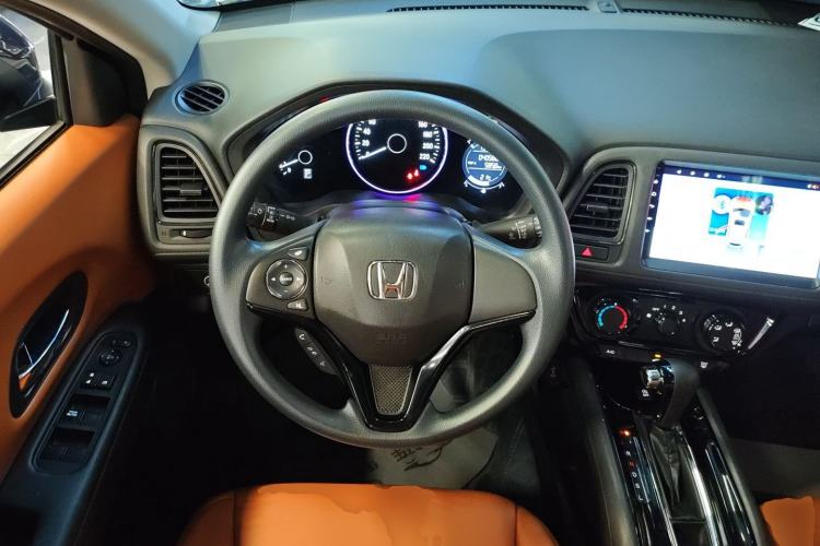 Used Honda Vezel 2022 1.5L CVT Phantom Night Pioneer Edition Steering Wheel
