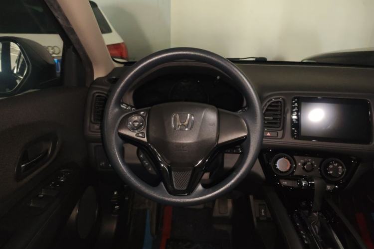 Used Honda Vezel 2022 1.5L CVT Phantom Night Pioneer Edition Steering Wheel
