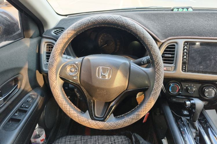 Used Honda Vezel 2022 1.5L CVT Phantom Night Pioneer Edition Steering Wheel