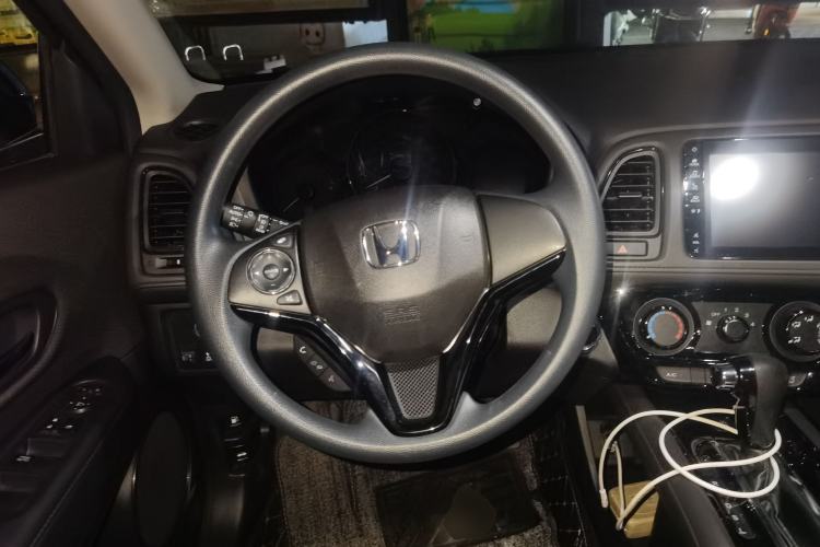 Used Honda Vezel 2022 1.5L CVT Phantom Night Pioneer Edition Steering Wheel