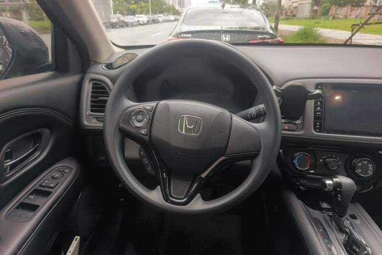 Used Honda Vezel 2022 1.5L CVT Phantom Night Pioneer Edition Steering Wheel