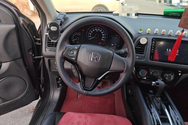 Used Honda Vezel 2022 1.5L CVT Phantom Night Pioneer Edition Steering Wheel
