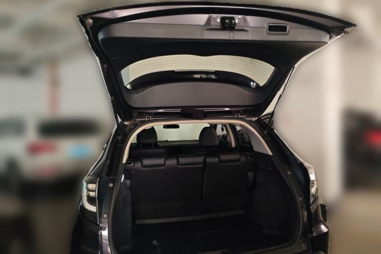 Used Honda Vezel 2022 1.5L CVT Phantom Night Pioneer Edition Trunk