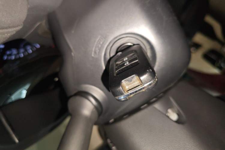 Used Honda Vezel 2022 1.5L CVT Phantom Night Pioneer Edition Vehicle Key