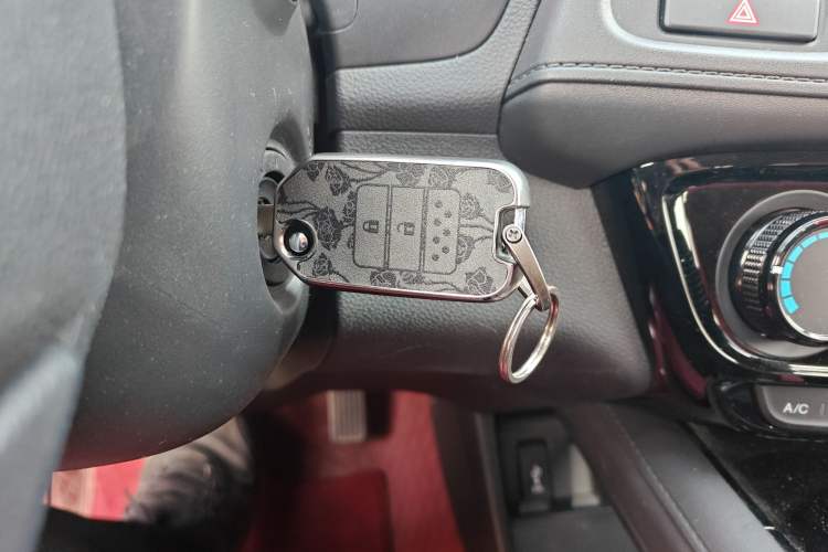 Used Honda Vezel 2022 1.5L CVT Phantom Night Pioneer Edition Vehicle Key
