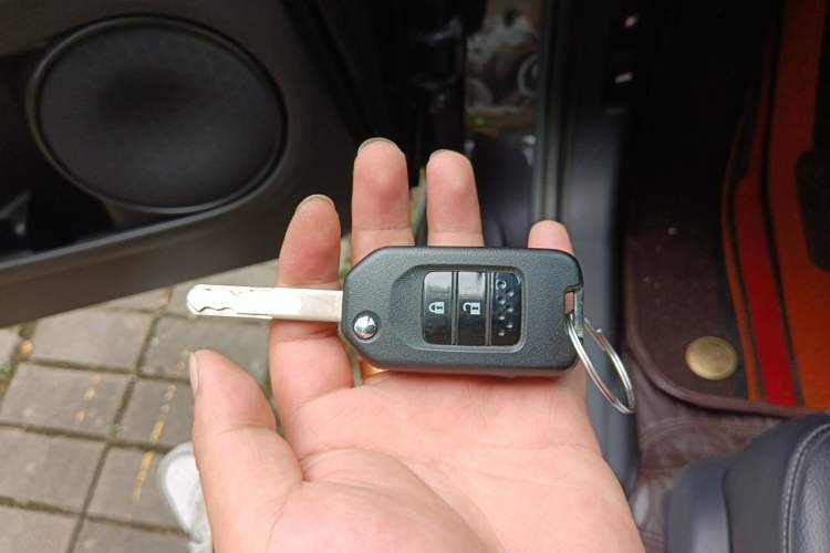 Used Honda Vezel 2022 1.5L CVT Phantom Night Pioneer Edition Vehicle Key