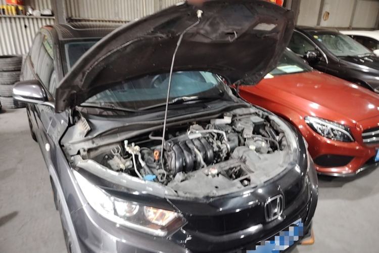 Used Honda Vezel 2022 1.5L CVT Phantom Night Pioneer Edition Engine Bay
