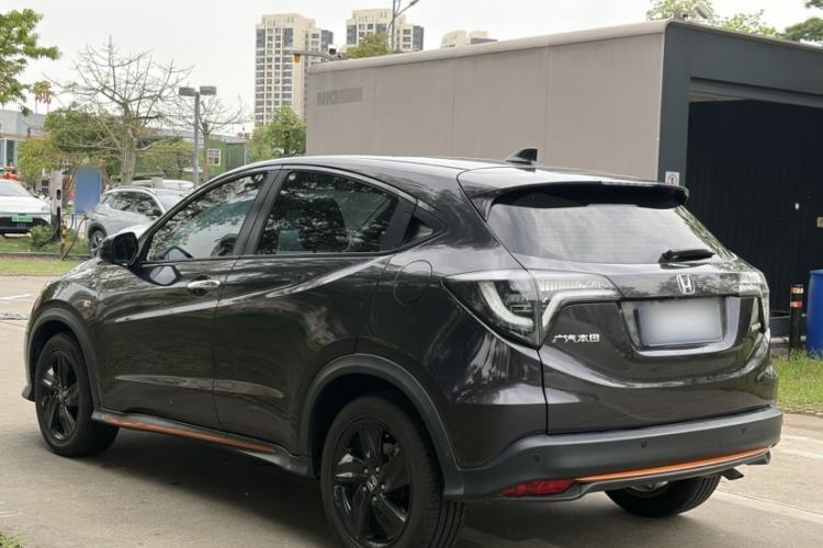 Used Honda Vezel 2022 1.5L CVT Phantom Night Pioneer Edition Exterior 11
