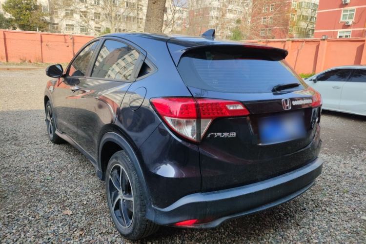Used Honda Vezel 2022 1.5L CVT Phantom Night Pioneer Edition Exterior 2