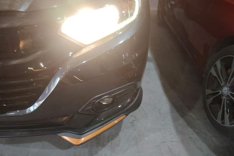 Used Honda Vezel 2022 1.5L CVT Phantom Night Pioneer Edition Left Front Headlight