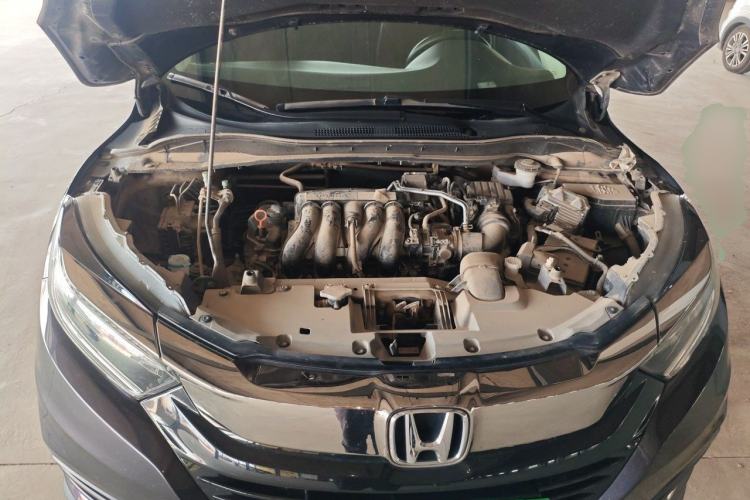 Used Honda Vezel 2022 1.5L CVT Elite Smart Edition Engine Bay