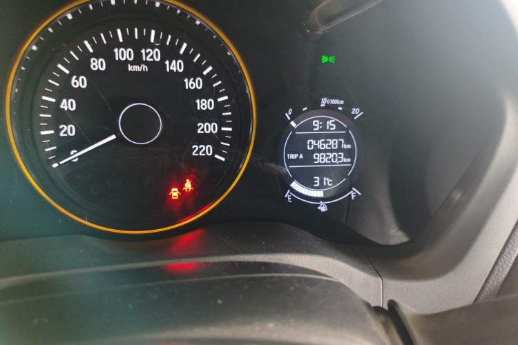 Used Honda Vezel 2022 1.5L CVT Elite Smart Edition Odometer Close Up