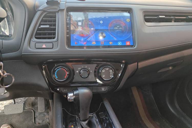 Used Honda Vezel 2022 1.5L CVT Phantom Night Pioneer Edition Audio And AC Panel