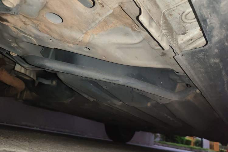 Used Honda Vezel 2022 1.5L CVT Elite Smart Edition Chassis Front Left