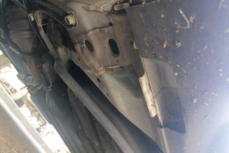 Used Honda Vezel 2022 1.5L CVT Elite Smart Edition Chassis Front Left