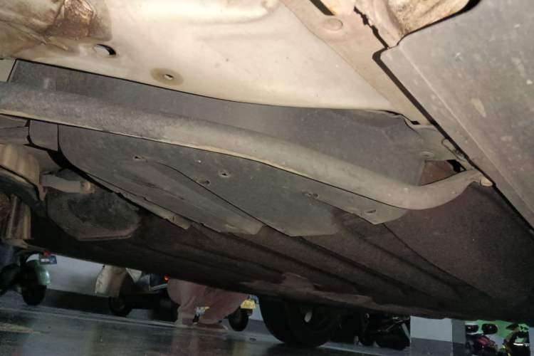 Used Honda Vezel 2022 1.5L CVT Phantom Night Pioneer Edition Chassis Front Left