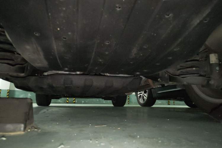 Used Honda Vezel 2022 1.5L CVT Elite Smart Edition Chassis Rear