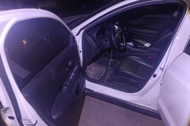 Used Honda Vezel 2022 1.5L CVT Elite Smart Edition Driver Seat