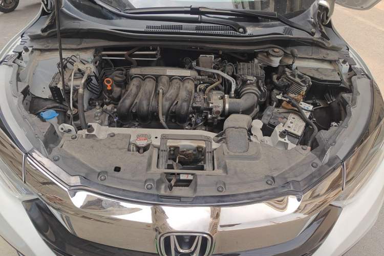 Used Honda Vezel 2022 1.5L CVT Phantom Night Pioneer Edition Engine Bay