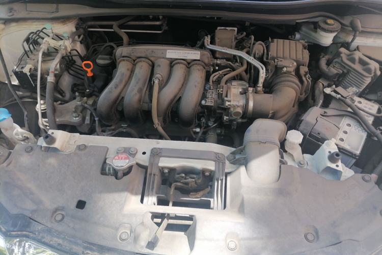 Used Honda Vezel 2022 1.5L CVT Elite Smart Edition Engine Bay