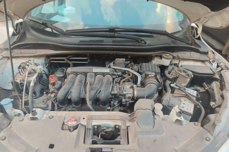 Used Honda Vezel 2022 1.5L CVT Phantom Night Pioneer Edition Engine Bay