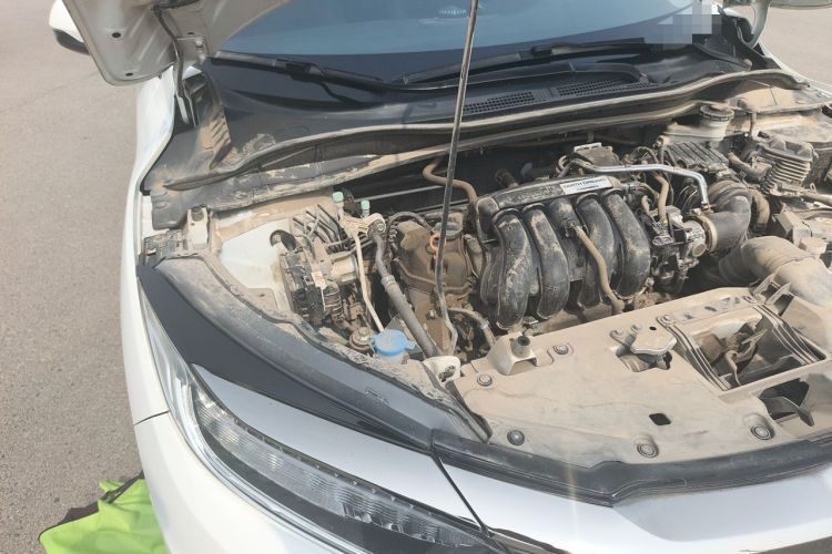 Used Honda Vezel 2022 1.5L CVT Phantom Night Pioneer Edition Engine Bay Right