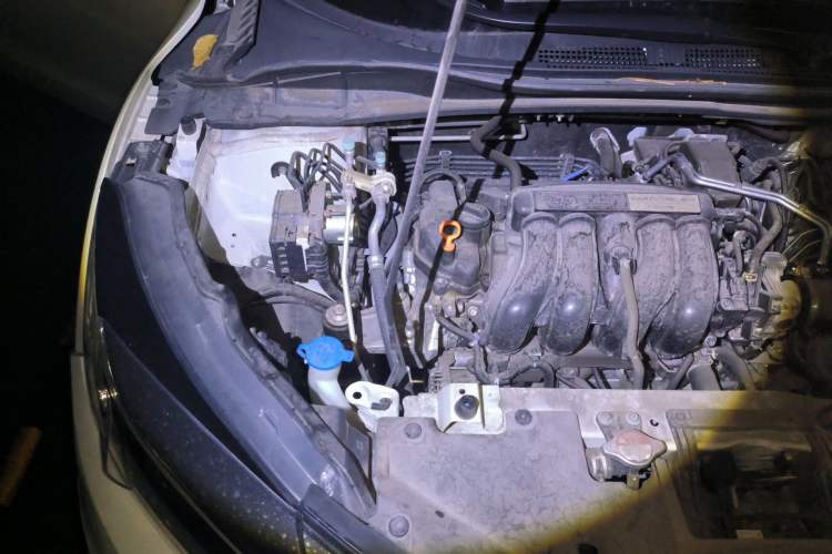 Used Honda Vezel 2022 1.5L CVT Phantom Night Pioneer Edition Engine Bay Right