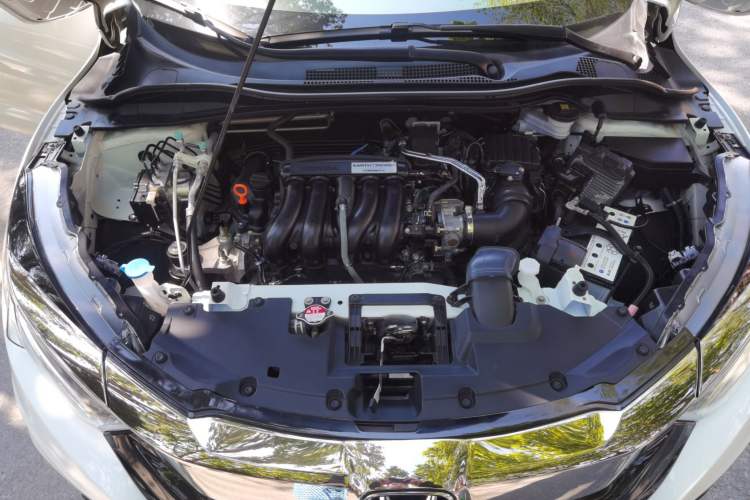 Used Honda Vezel 2022 1.5L CVT Phantom Night Pioneer Edition Engine Bay