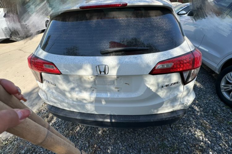 Used Honda Vezel 2022 1.5L CVT Elite Smart Edition Exterior 3