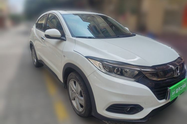 Used Honda Vezel 2022 1.5L CVT Elite Smart Edition Front Right 45 Deg
