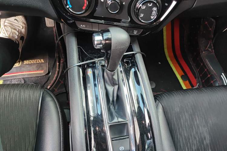 Used Honda Vezel 2022 1.5L CVT Phantom Night Pioneer Edition Gear Lever