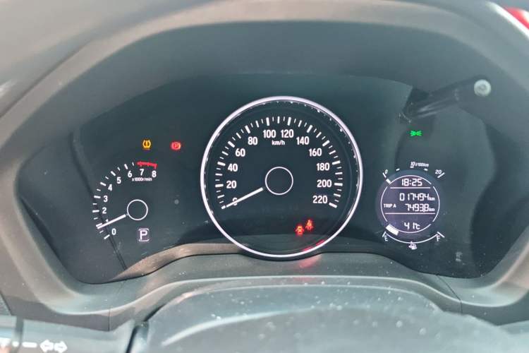 Used Honda Vezel 2022 1.5L CVT Phantom Night Pioneer Edition Instrument Cluster