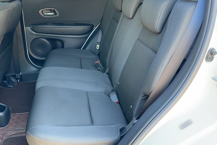 Used Honda Vezel 2022 1.5L CVT Elite Smart Edition Interior 1