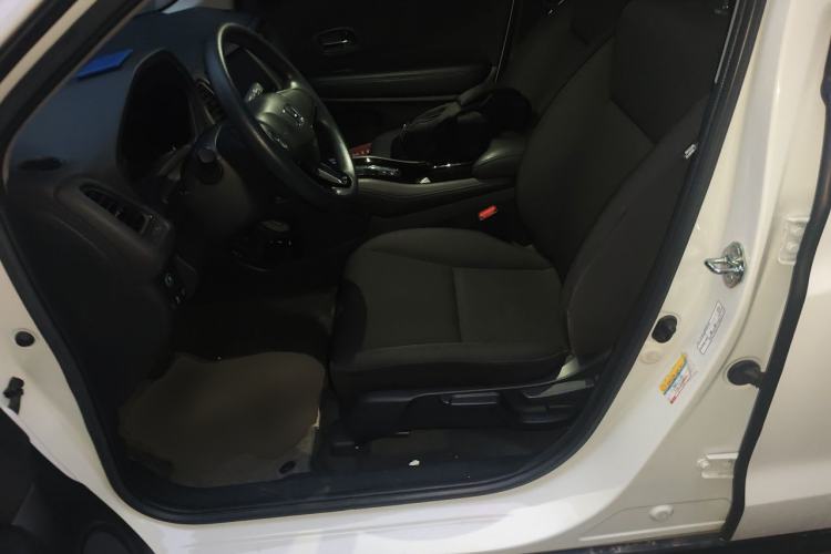 Used Honda Vezel 2022 1.5L CVT Elite Smart Edition Left Front Seat