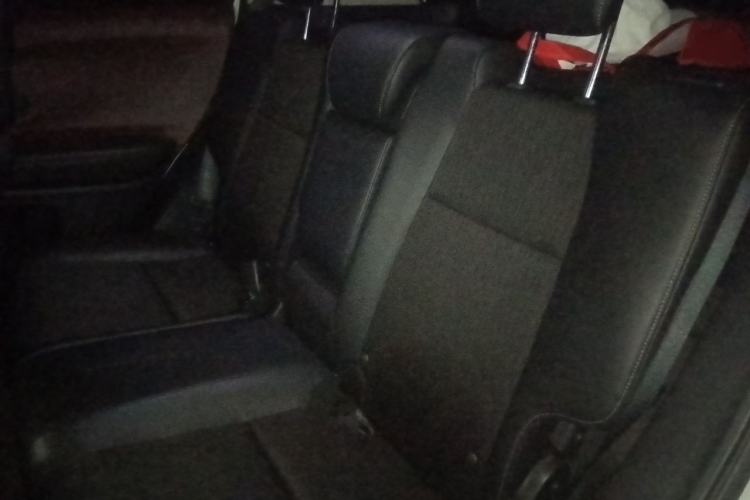 Used Honda Vezel 2022 1.5L CVT Phantom Night Pioneer Edition Left Rear Seat