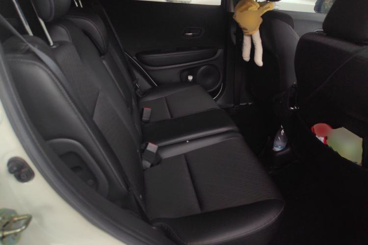 Used Honda Vezel 2022 1.5L CVT Phantom Night Pioneer Edition Left Rear Seat