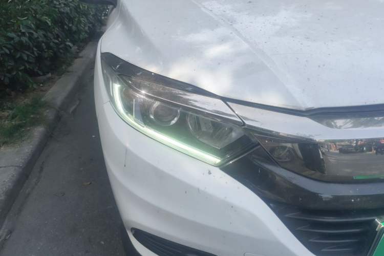Used Honda Vezel 2022 1.5L CVT Phantom Night Pioneer Edition Right Front Headlight