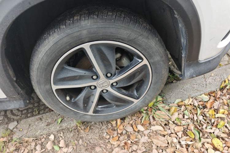 Used Honda Vezel 2022 1.5L CVT Phantom Night Pioneer Edition Right Front Wheel Hub