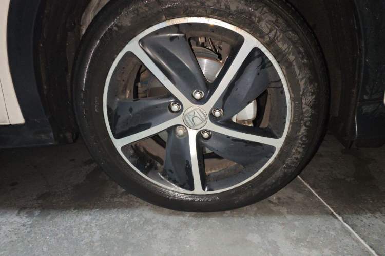 Used Honda Vezel 2022 1.5L CVT Phantom Night Pioneer Edition Right Front Wheel Hub